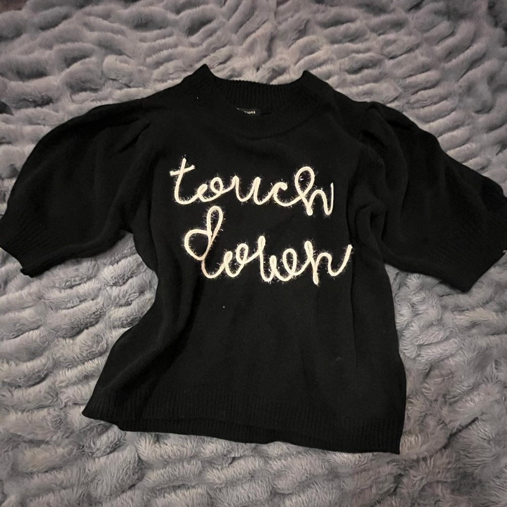 Versona Black Sweater with White Touchdown Design